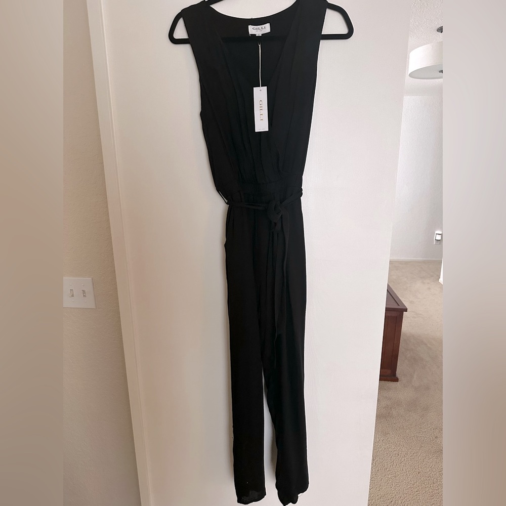 NWT Gilli Tank Top Long Sleeve Romper